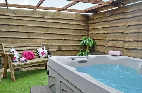 2 bedroom The Granary in Forest Of Dean