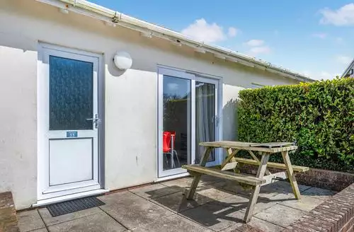 1 bedroom Shoreline Apartment 1 (Pets Welcome) in North Devon