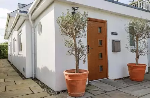 2 bedroom Hilbre in Padstow