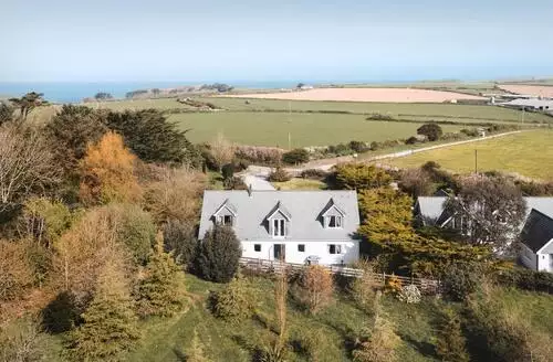 4 bedroom 4 Bed Cottage In St. Minver in Padstow