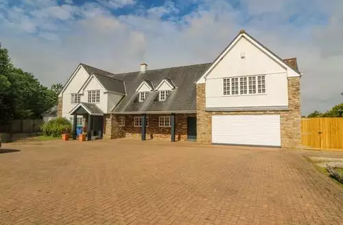 7 bedroom Bodmin Country House in Padstow