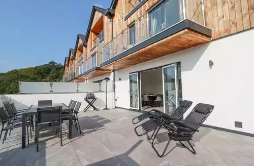 4 bedroom Carnon Gwel in Porthleven