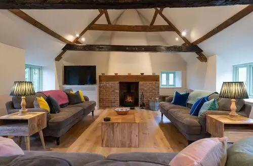 6 bedroom Apple Loft in Somerset