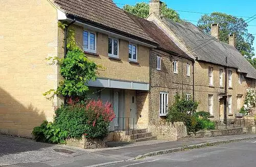 2 bedroom Greenham Rise in Somerset