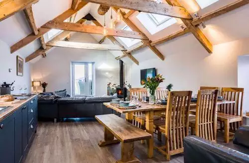 4 bedroom 4 Bed Cottage In Axbridge in Somerset