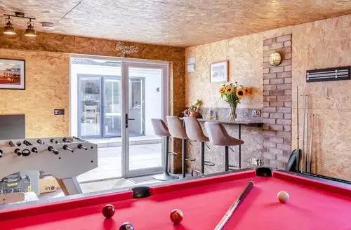 4 bedroom 4 Bed Cottage In Berrow in Somerset
