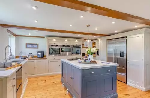 4 bedroom 4 Bed Cottage In Brent Knoll in Somerset