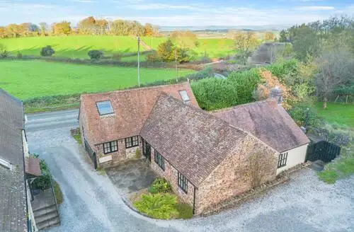 4 bedroom 4 Bed Cottage In Nether Stowey in Somerset