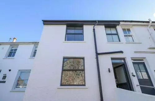 3 bedroom 2 Salubrious Terrace in St Ives