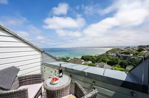 2 bedroom 9 Fernhill Penthouse in St Ives