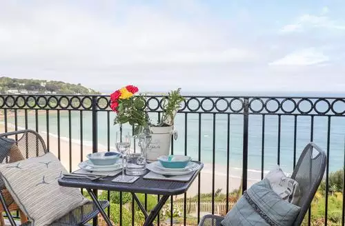 2 bedroom Blue Horizons in St Ives