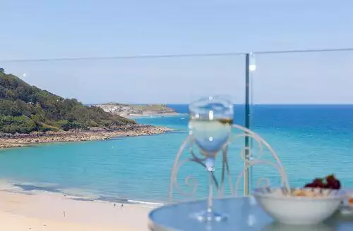 2 bedroom Surf And Sand in St Ives