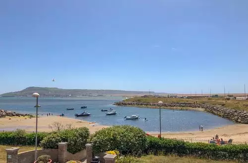 3 bedroom Beach View House in Weymouth