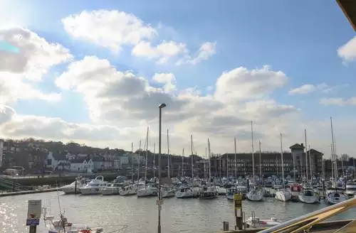2 bedroom Harbourside Haven Apartment 1 in Weymouth