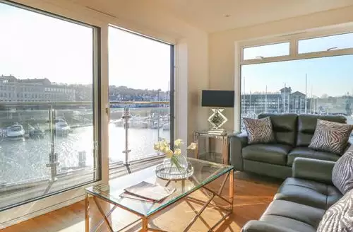 2 bedroom Harbourside Haven Apartment 3 in Weymouth