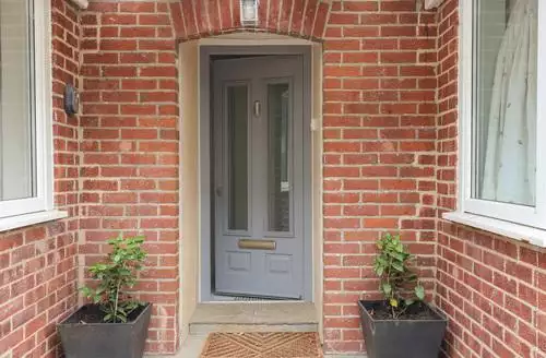 3 bedroom Sunny Croft in Weymouth