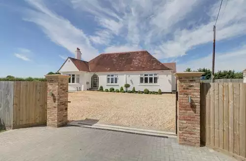 4 bedroom The Little Paddock in Wiltshire