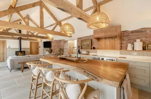 2 bedroom 2 Bed Cottage In Moccas in Herefordshire