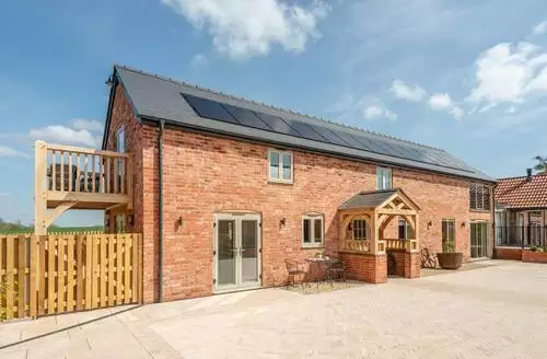 4 bedroom 4 Bed Cottage In Moccas in Herefordshire