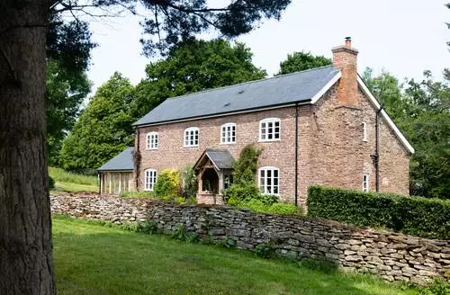 5 bedroom Henhouse Farm in Herefordshire