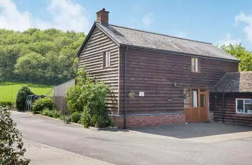 5 bedroom Owl Barn in Herefordshire