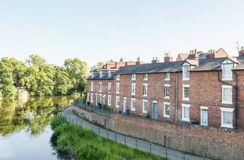 4 bedroom Marine Terrace in Shropshire