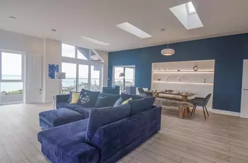 3 bedroom The Penthouse in Scarborough