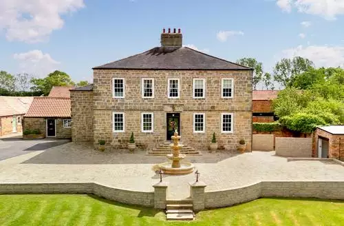 4 bedroom Killerby Old Hall   Uk47711 in Scarborough