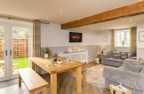 4 bedroom Owls Rest   Iua in Scarborough