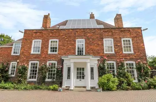 8 bedroom The Manor House in Scarborough