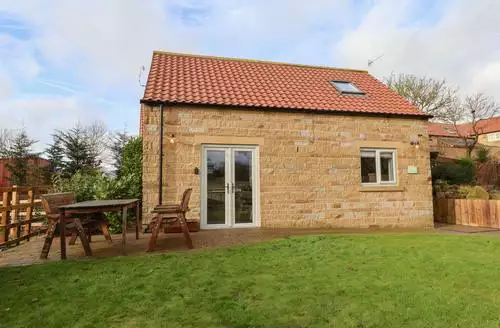 2 bedroom The Stables in Scarborough
