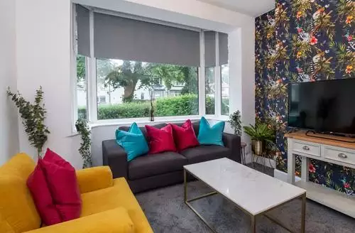 3 bedroom Stylish Hot Tub House in York