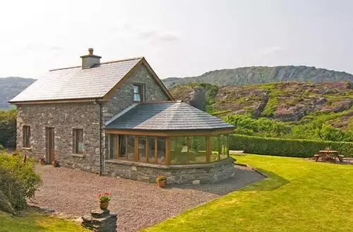 3 bedroom 3 Bed Cottage In Glengarriff in Cork