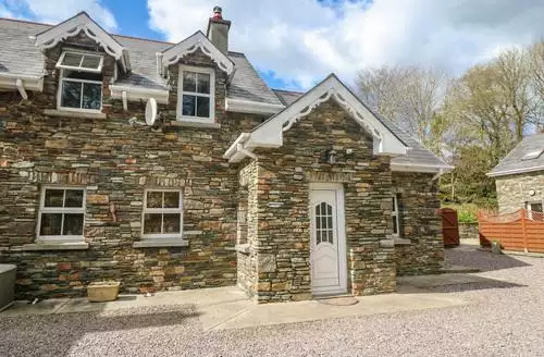 2 bedroom Lis Ardagh Cottage 1 in Cork