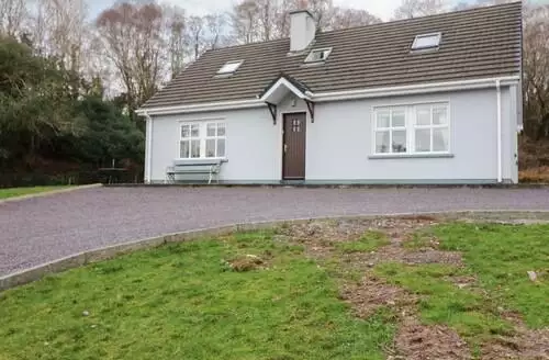 2 bedroom Lugdine Lodge in Cork