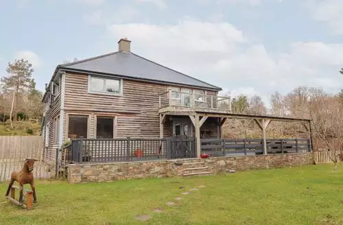5 bedroom Shanti Gher in Cork