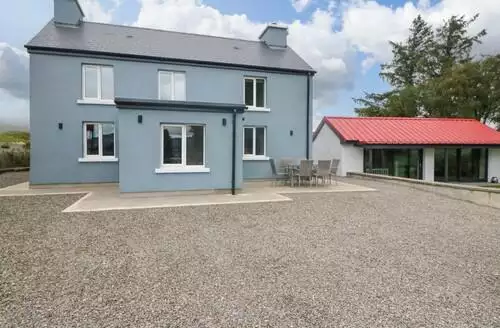 3 bedroom Valley View House in Cork