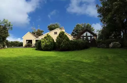 2 bedroom 2 Bed Cottage In Castleisland in County Kerry