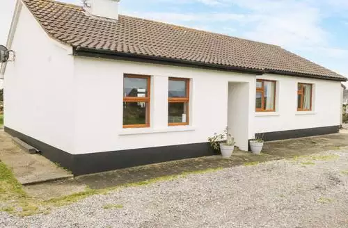 3 bedroom Errisbeg in Galway