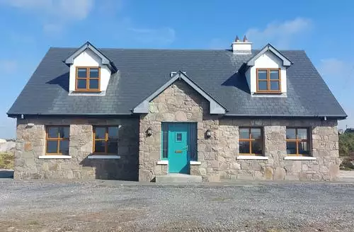 4 bedroom Tigh Marie in Galway
