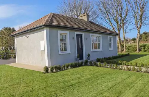 2 bedroom An Teachain in Wexford