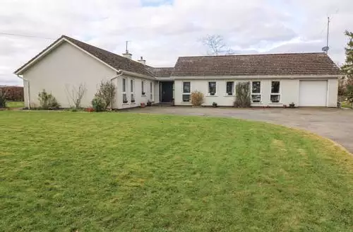 2 bedroom Beech Lodge in Wexford