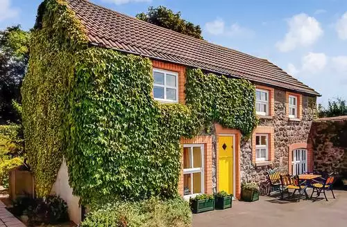 2 bedroom Hillcrest Cottage in Belfast