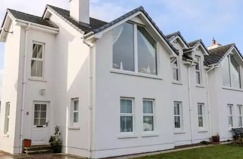 3 bedroom Seaview in Portrush