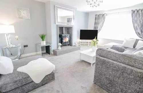 4 bedroom Sjs Cottage in Portrush