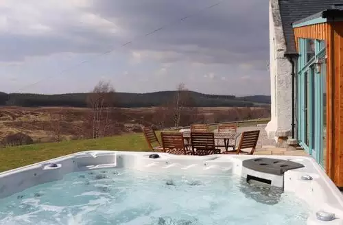 4 bedroom 4 Bed Cottage In Grantown On Spey in Aviemore