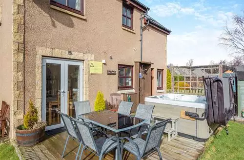 4 bedroom Cairnie View in Aviemore