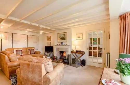 4 bedroom 4 Bed Cottage In Ayr  in Ayrshire