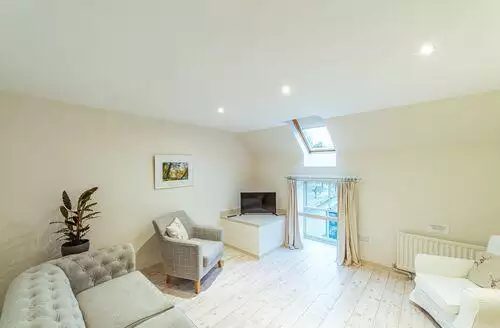 4 bedroom Wallace Apartment in Dumfries And Galloway