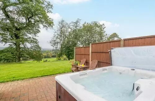 1 bedroom 1 Bed Cottage In Lockerbie in Dumfries And Galloway